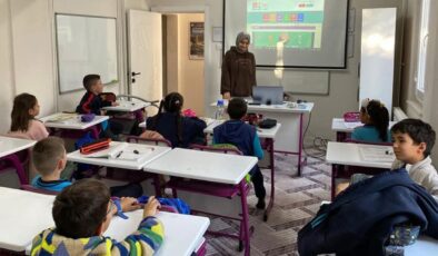 Sinanpaşa’da öğrencilere yönelik etüt programı başladı