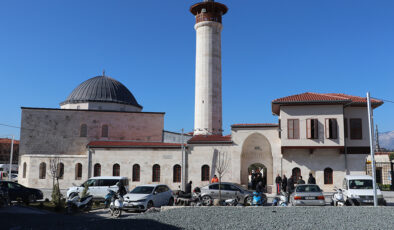 Habib-i Neccar Camii’nde 3 yıl aradan sonra ilk cuma namazı kılındı
