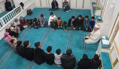 Karaman’da çocuklar için “Camiyi Seviyoruz, Namazda Buluşuyoruz” projesi hayata geçirildi