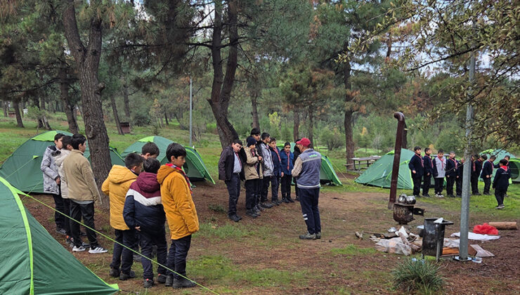 Müftülük, tam donanımlı izcilik kampı düzenledi