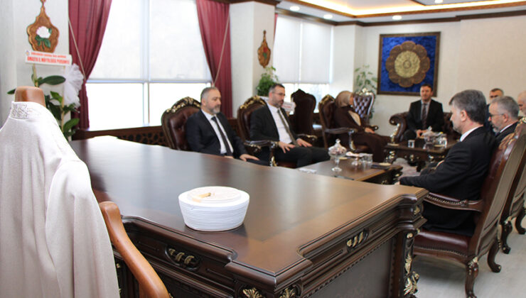 Amasya Müftüsü Yavuz görevine başladı