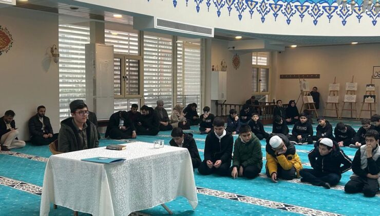 Bahçelievler’de genç sesler Kur’an ve ezanda yarıştı