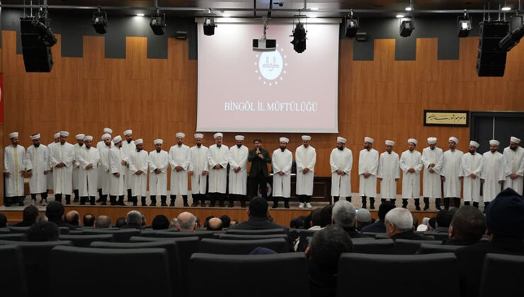 Bingöl’de aday din görevlileri törenle göreve başladı
