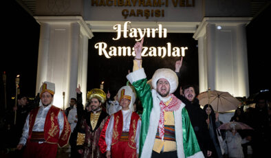 Birçok ilde ramazanın gelişi fener alayı ile karşılandı