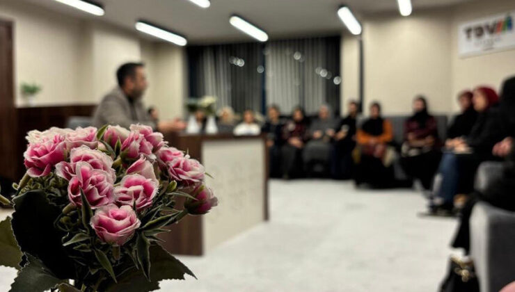 Müftü Ayvaz: Öncelikli hedefimiz iyi bir anne ve baba olabilmektir