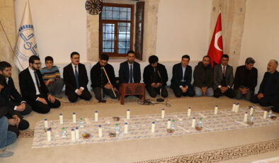 Keban’da gençler iftarda bir araya geldi