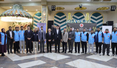 Kilis Valisi Kalaylı gençlerle iftarda buluştu