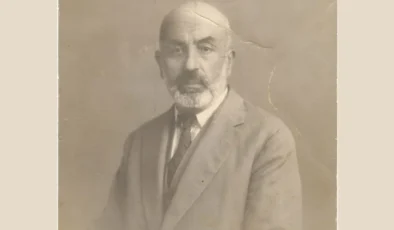 Milli şair Mehmet Akif Ersoy, İstiklal Marşı’nın kabulünün 105. yılında anılıyor