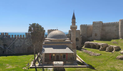 700 Yıllık Fetih Mührü: Mamure Kalesi Camii