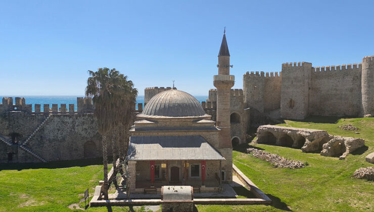 700 Yıllık Fetih Mührü: Mamure Kalesi Camii