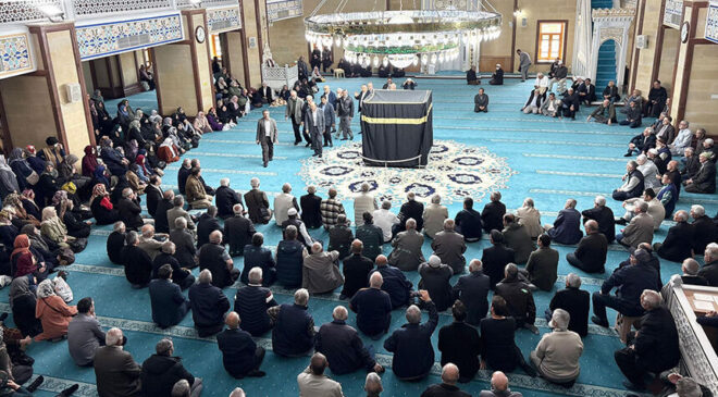 Adana’da hacı adayları eğitimlerini tamamlandı