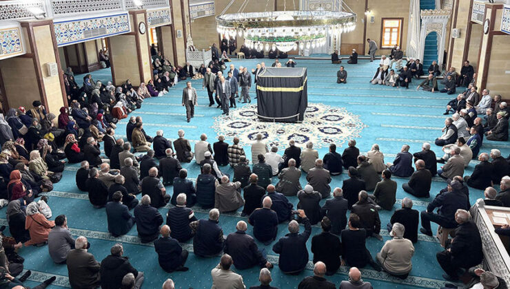 Adana’da hacı adayları eğitimlerini tamamlandı