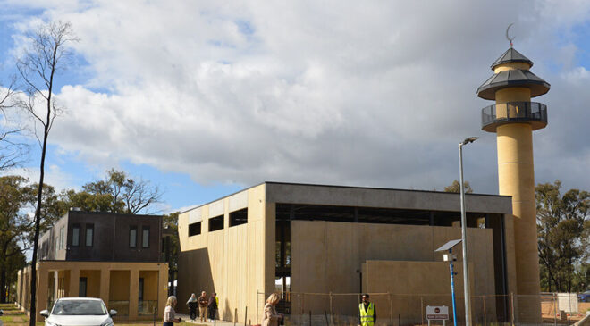 Avustralya’da İslam karşıtlarının hedefindeki Bendigo Camisi törenle açıldı