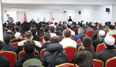 Bayrampaşa’da genç hafızlar ödüllendirildi