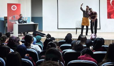 Denizli’de “Bi’Temaşa” projesi ile din görevlileri izleyiciyle buluştu