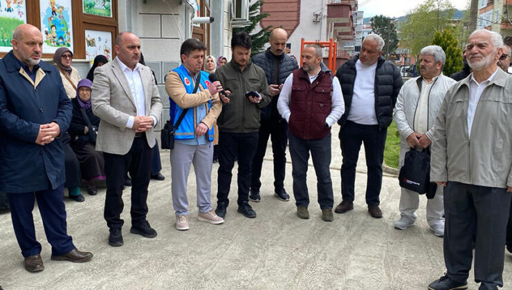 Giresun’da hacı adayları dualarla yola çıktı