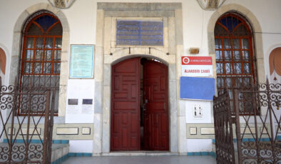 Isparta’da yaklaşık 8 asırlık Selçuklu camisi zamana direniyor