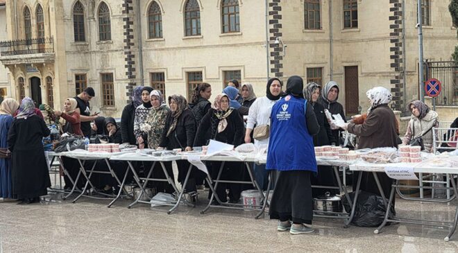 Kilis’te evlenecek gençlere yardım için kermes açıldı