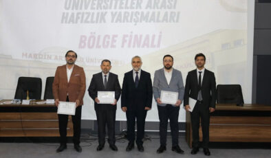 Mardin’de üniversiteli gençler bölge finalinde yarıştı