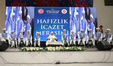 Niğde’de 111 hafız törenle icazet aldı