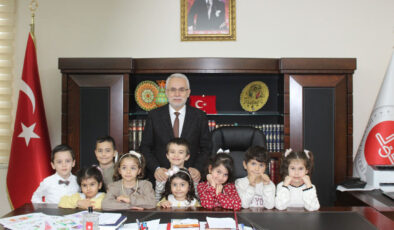 Tekirdağ’da müftülük koltuğunu çocuklar devraldı