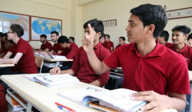 Uluslararası Anadolu imam hatip liselerinde 2 bini aşkın uluslararası öğrenci eğitim görüyor