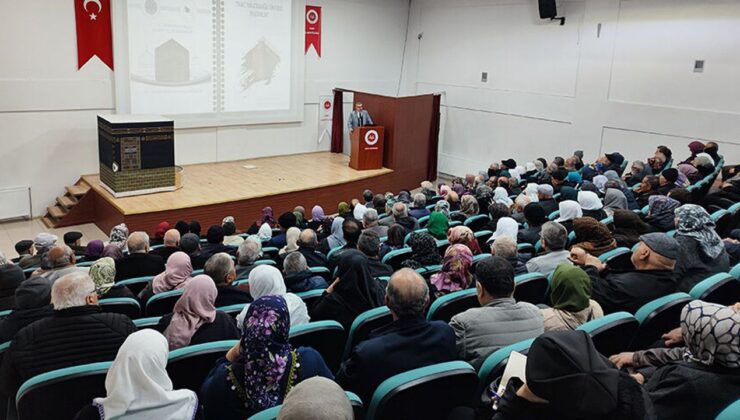 Uşak’ta “2026 Yılı Hac Semineri” düzenlendi