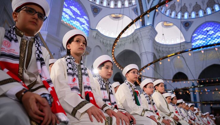 Üsküdar’da 333 Hafız icazet sevinci yaşadı