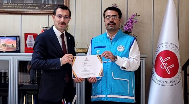 Bozdoğan Kaymakamı Polat, Kurbanını TDV’ye verdi