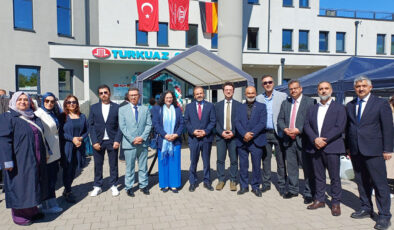 DİTİB Turkuaz Camii açıldı
