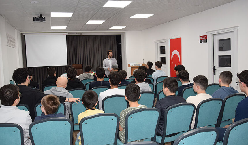Dr. Albayrak Zirve Azim Ve Kararlılıkla Yürüyenlerindir 4