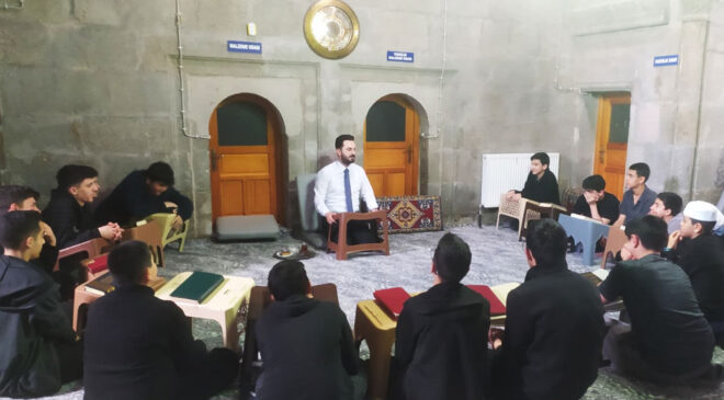 Hafızlar, dijital dünyayı konuştu