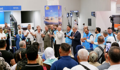 KKTC’deki hacı adayları dualarla uğurlandı