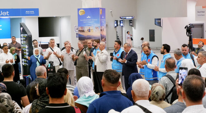 KKTC’deki hacı adayları dualarla uğurlandı