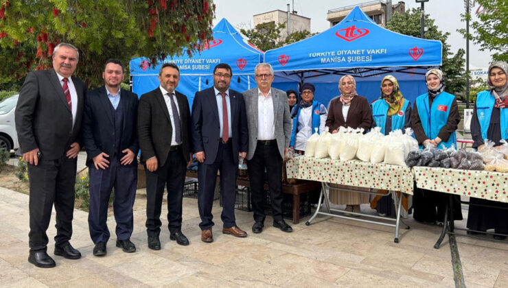Manisa’da evlenecek çiftlere destek için hayır çarşısı açıldı