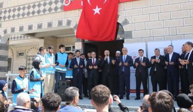 Muş’ta Diyanet Genç Ofisi ve TDV Kitapevi açıldı