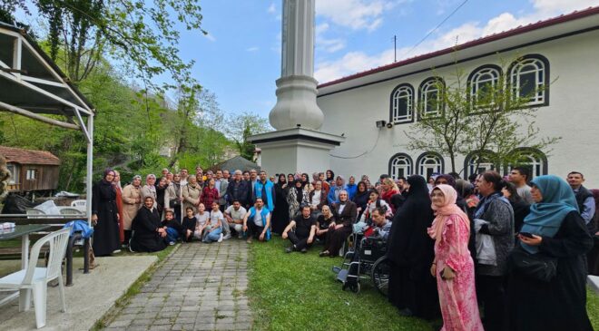 Sapanca’da engelsiz cami buluşması