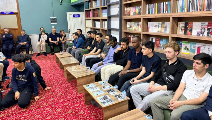 Siirt Ensar Camii’nde gençler meşk etti