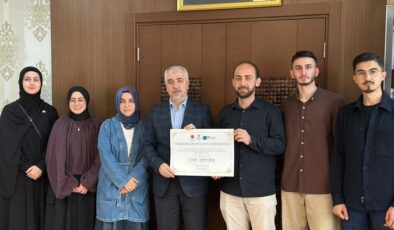 Üniversiteli gençlerden Filistin’e dev destek