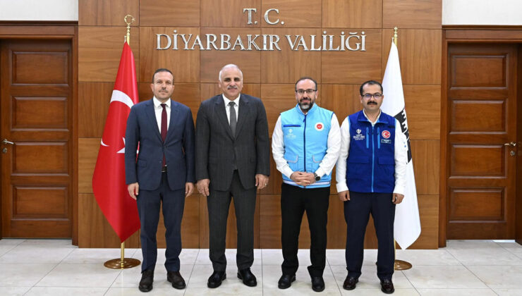 Vali Zorluoğlu, kurbanını TDV’ye emanet etti