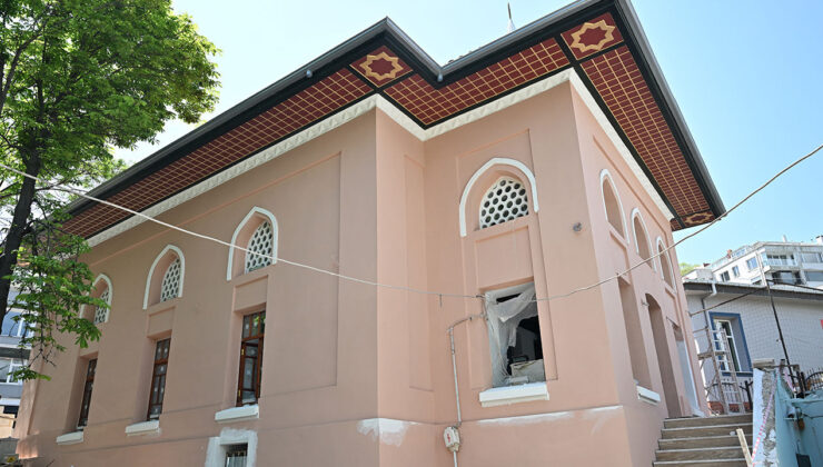 Yenilenen Kandilli Camii bayramda ibadete açılacak