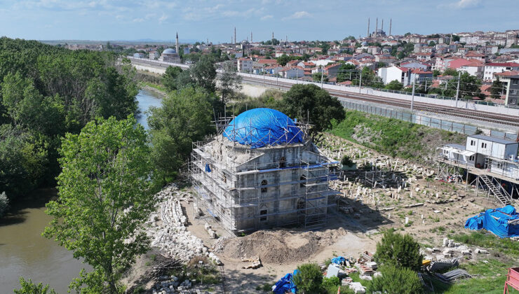 Evliya Kasımpaşa Camii’nde çalışmalar sürüyor