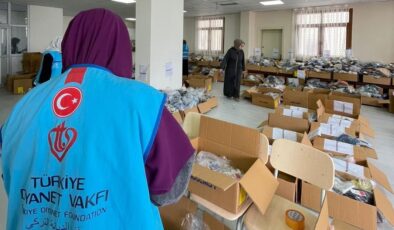 Gaziosmanpaşa’da 3500 yetim çocuğa bayram hediyesi